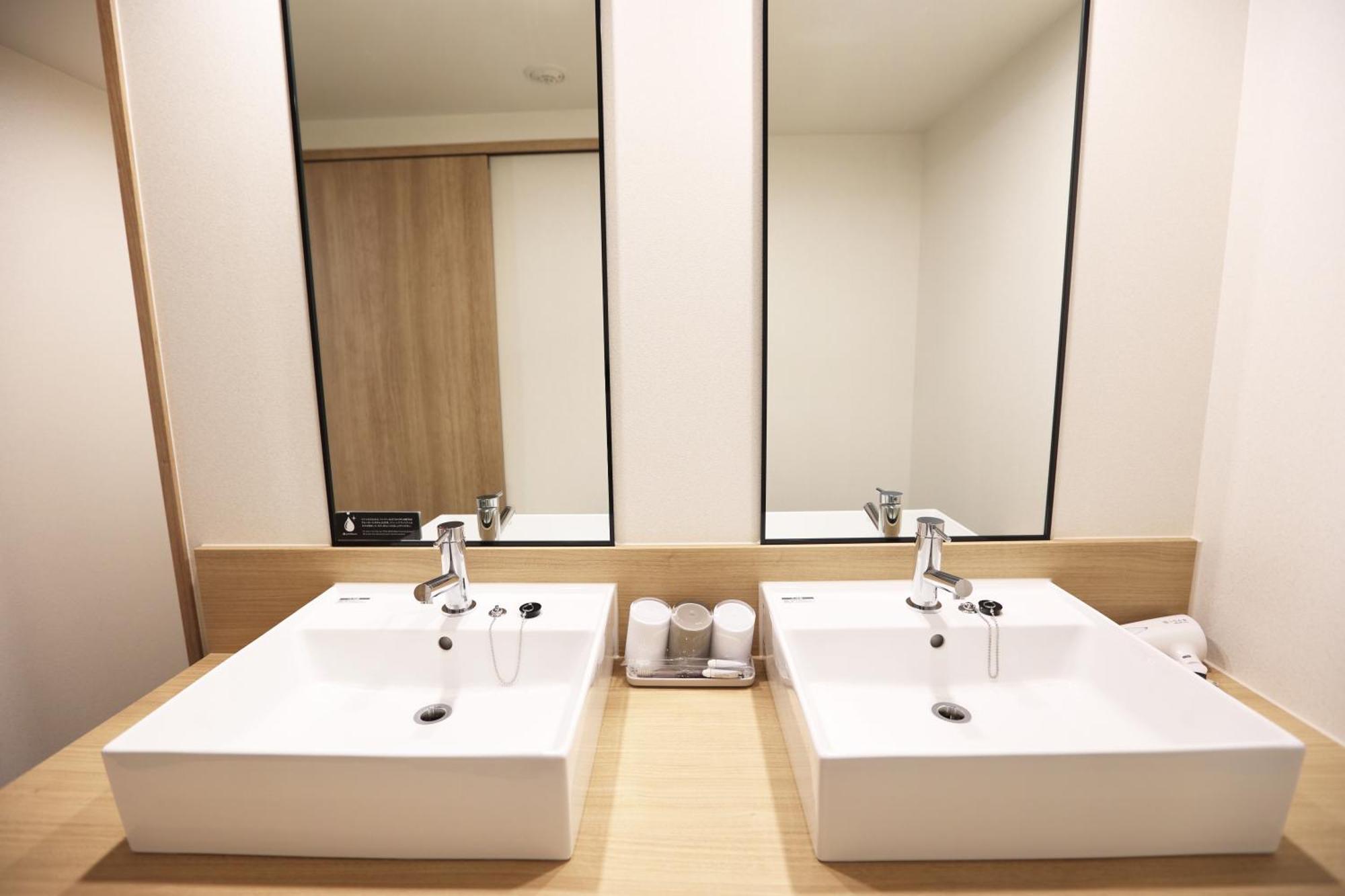 Henn Na Hotel Express Nagoya Fushimi Ekimae ภายนอก รูปภาพ